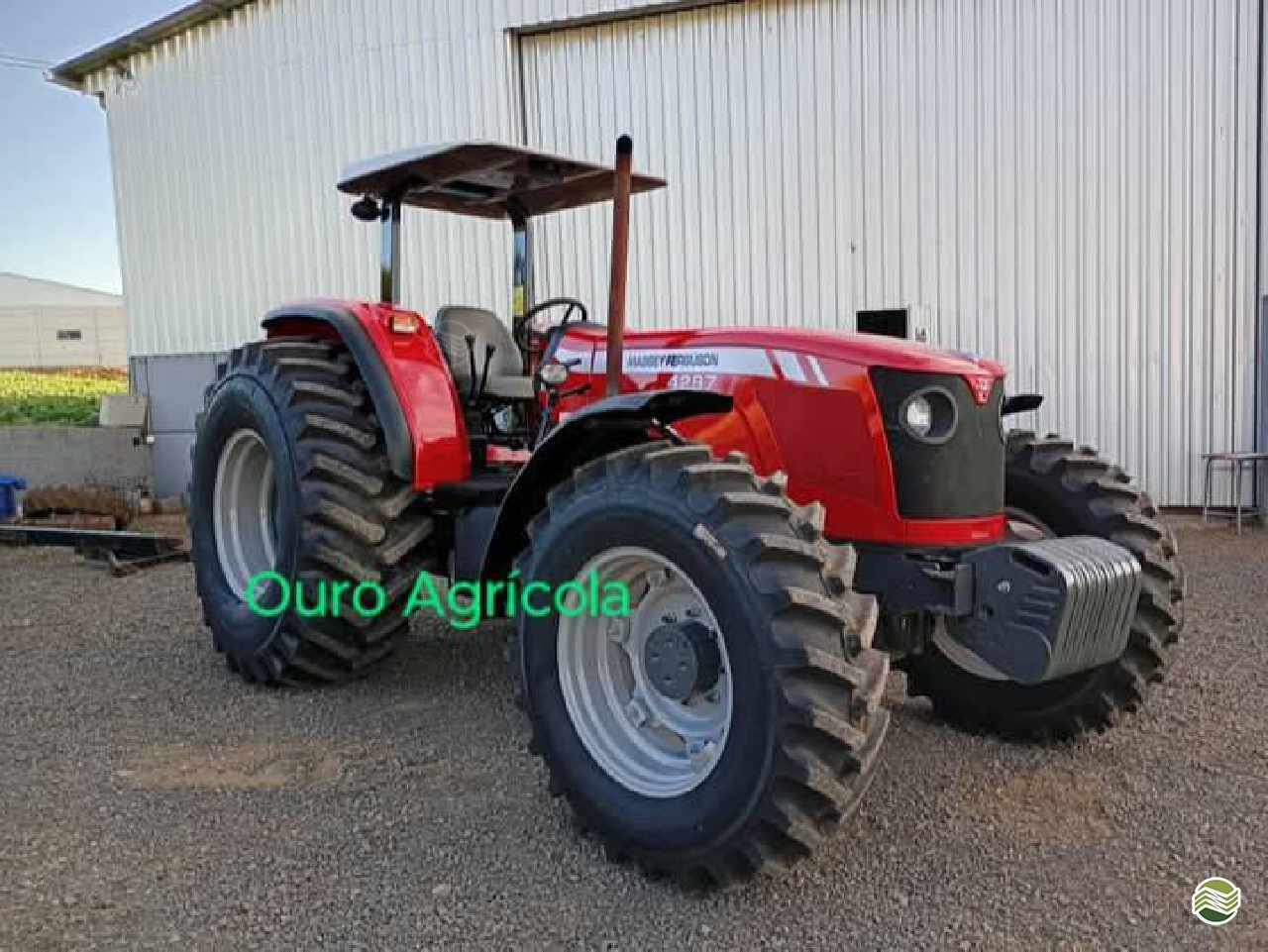 TRATOR MASSEY FERGUSON MF 4297 Tração 4x4 Ouro Agrícola SANANDUVA RIO GRANDE DO SUL RS